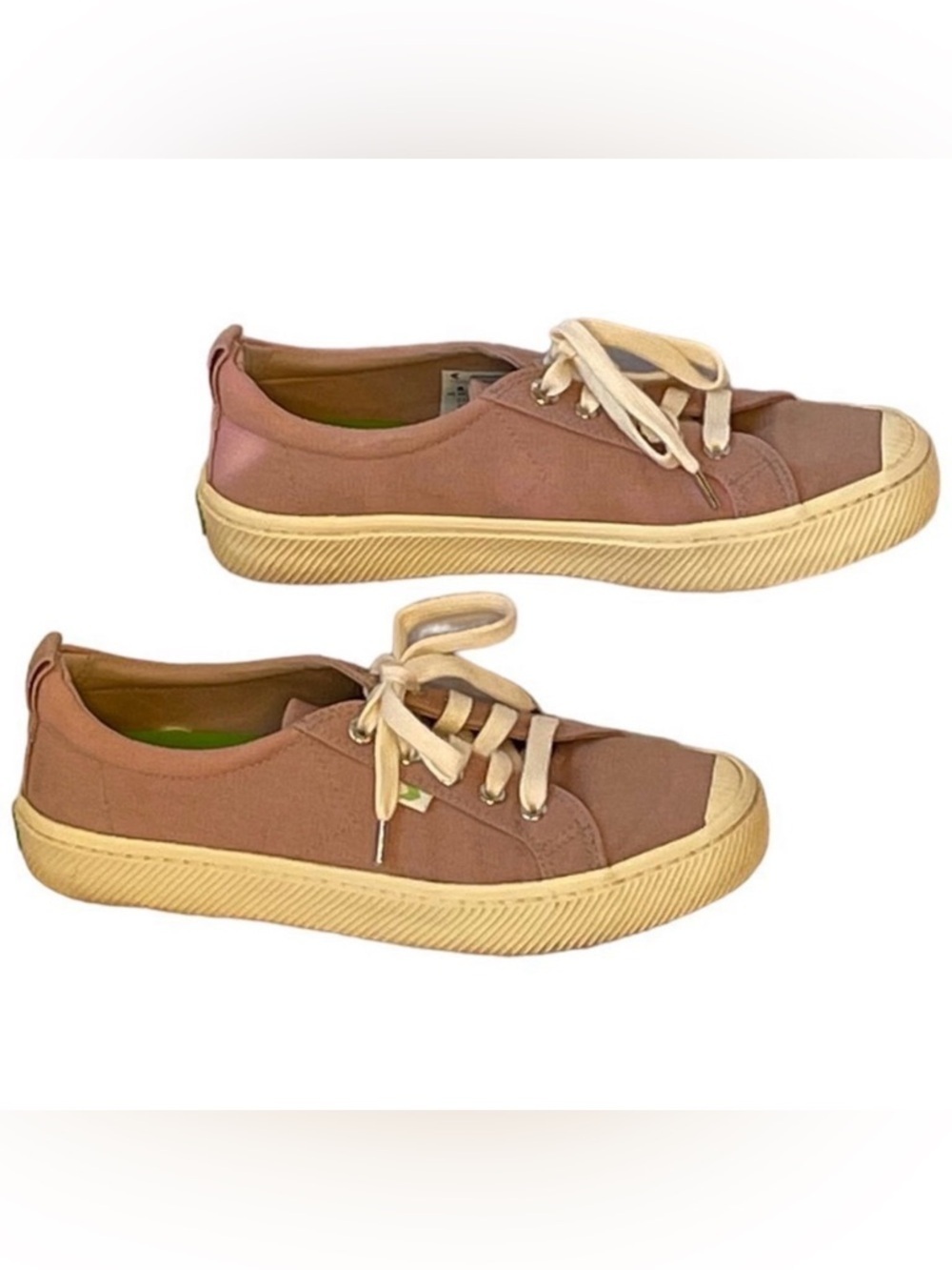 Cariuma Low Top Canvas Sneakers Mauve Pink Handcrafted Sustainable Women's 8.5
